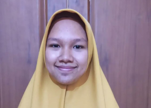 Berusia 16 Tahun, Arsinta dan Alifia Jadi Mahasiswa Termuda Unair di Jalur SNBT 2023