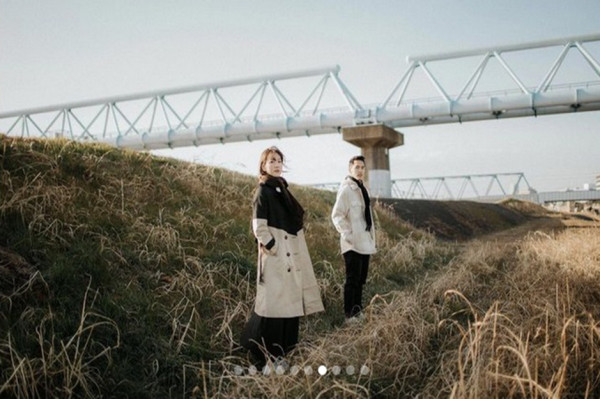 Jonatan Christie Pamer Foto Prewed: Hari Patah Hati Nasional