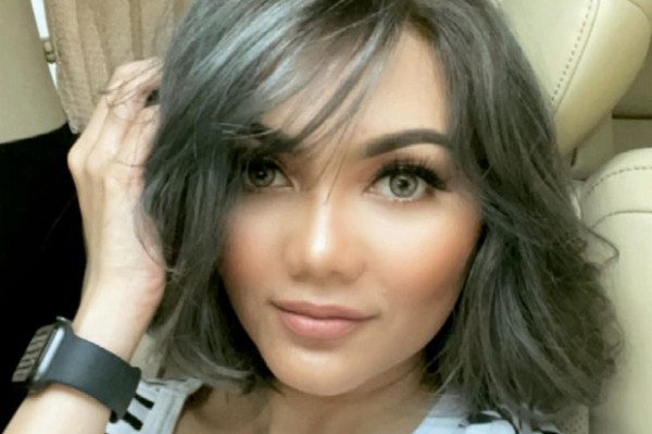 5 Artis Indonesia yang Lepas Hijab, Nomor Terakhir Bikin Gempar Publik