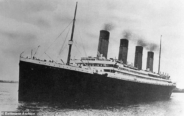 Kutukan Titanic: Hancurnya Kapal Selam Wisata Titan hingga Tragedi Gunung Es