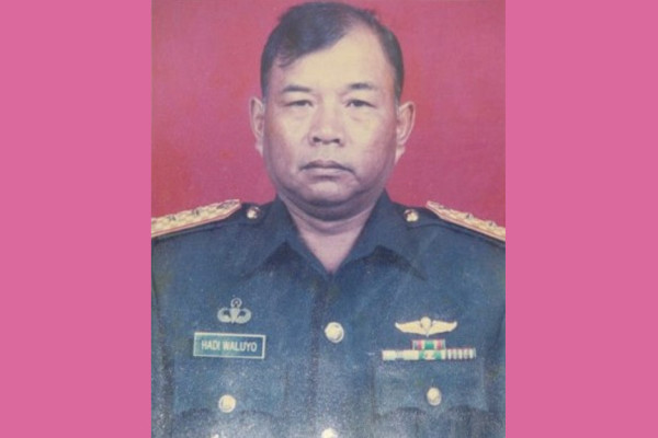 Jebolan Akmil 1970-an yang Sukses Jabat Komandan Kodiklat TNI AD, Nomor 10 Hattrick Lulusan Terbaik