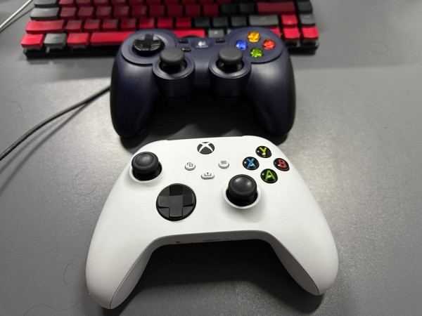 Review Xbox Wireless Controllers Robot White, Main Game PC Rasa Konsol