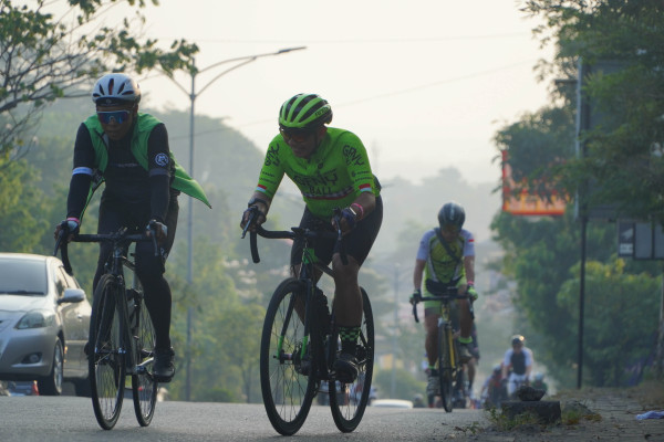 Semarang Group Ride ke-8 GFNY Bali-IFG Life: Jelajahi Kota Penuh Sejarah