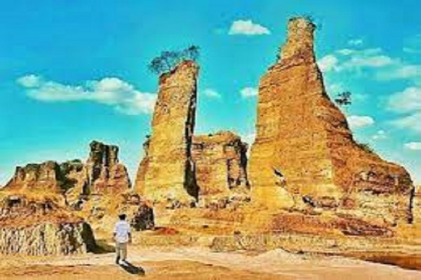 10 Tempat Wisata Murah di Semarang, Keliling Simpang Lima 2 Kali Cuma Rp35.000