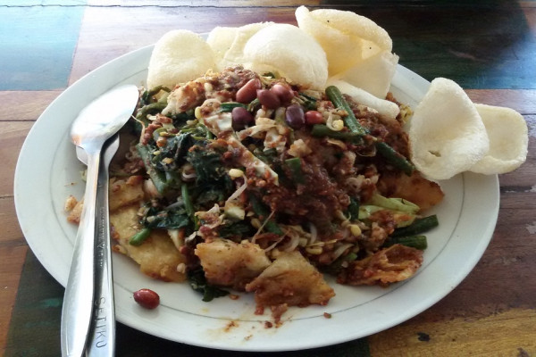 10 Makanan Khas Sunda Menggugah Selera, Tutug Oncom hingga Sate Maranggi