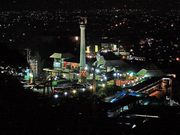 10 Tempat Wisata Murah di Semarang, Keliling Simpang Lima 2 Kali Cuma Rp35.000