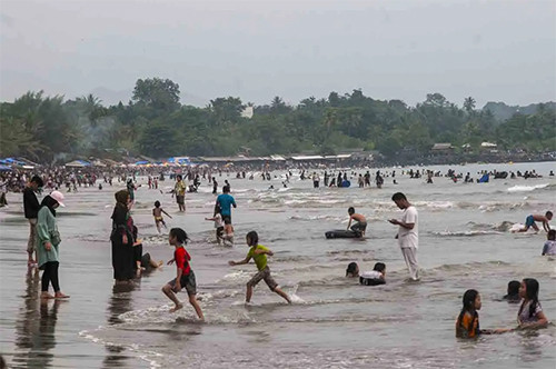 7 Rekomendasi Pantai Terindah di Banten, Nomor 6 Masih Asri