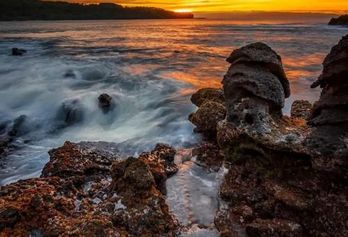 7 Rekomendasi Pantai Terindah di Banten, Nomor 6 Masih Asri
