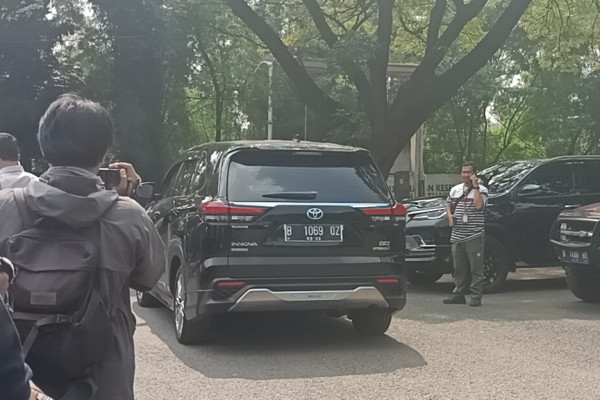 Senyum Semringah Heru Budi Akhirnya Dapat Mobil Dinas Baru Innova Zenix Hybrid