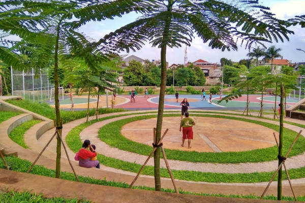 8 Pesona Taman Hijau di Jakarta, Seru untuk Kongkow dan Healing