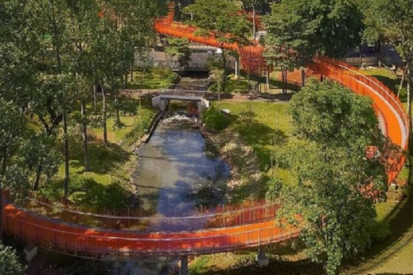 8 Pesona Taman Hijau di Jakarta, Seru untuk Kongkow dan Healing