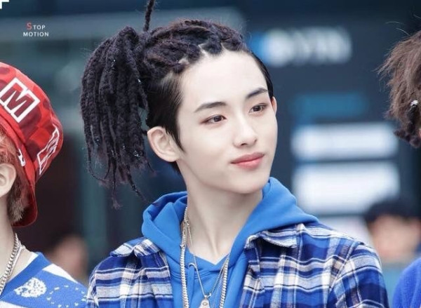 10 Gaya Rambut NCT Paling Aneh, Taeil Kayak Kesetrum Listrik