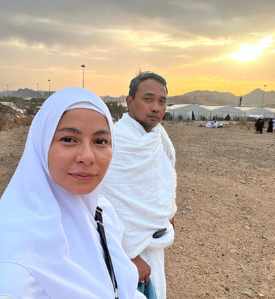 Meisya Siregar Rindukan Tanah Suci, Kenang Momen Naik Haji Bersama Suami