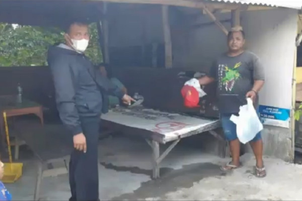Cemburu Ditolak Kencan, Pria di Tuban Tusuk Kekasih di Warung hingga Dihajar Massa