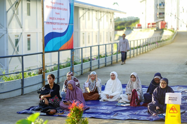 Para Pekerja Konstruksi Jadi yang Pertama Gelar Salat Iduladha di IKN Nusantara