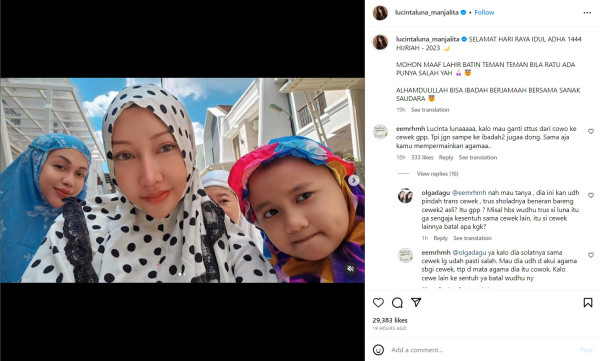 Lucinta Luna Salat Iduladha Pakai Mukena, Netizen: Harusnya Pakai Peci Mas