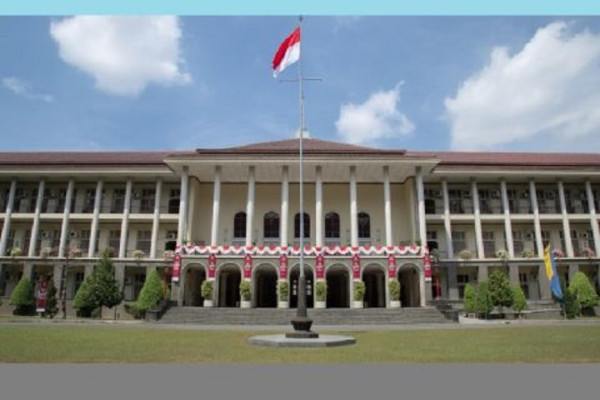 5 Universitas dengan Jurusan Manajemen Terbaik 2023 dan Biaya Kuliahnya, Cek Yuk