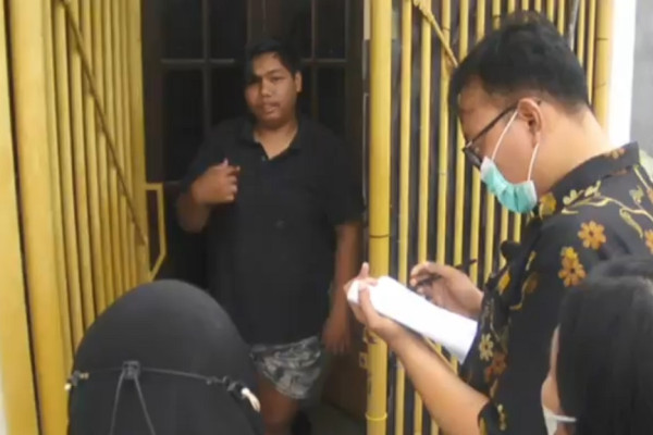 Sisir Perkampungan, Tim Dokter Cari Warga Korban Keracunan Massal Olahan Daging Kurban