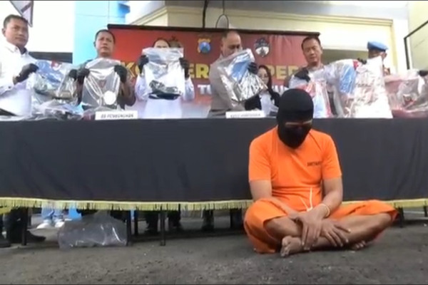Pembunuh Pasutri Pengusaha Tulungagung Ditangkap, Motifnya Terkait Akik untuk Ritual