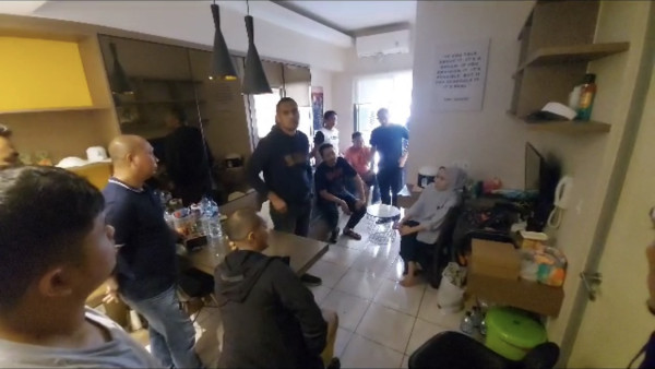 Santai saat Ditangkap, Begini Pengakuan si Kembar Rihana-Rihani selama Pelarian