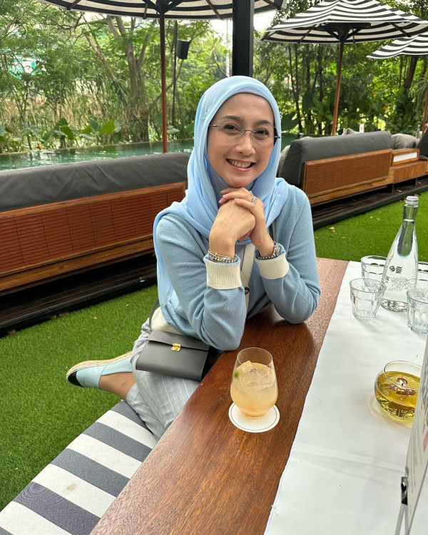 7 Artis Indonesia yang Kuliah sampai S3, Terbaru Ashanty Ingin Jadi Dosen