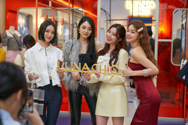 6 Fakta Menarik Drama Korea Celebrity, Sutradara Pantau Medsos