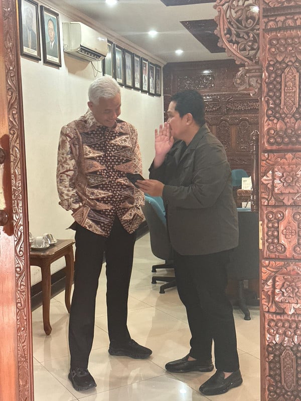 Pulang Haji, Ganjar Dikunjungi Erick Thohir
