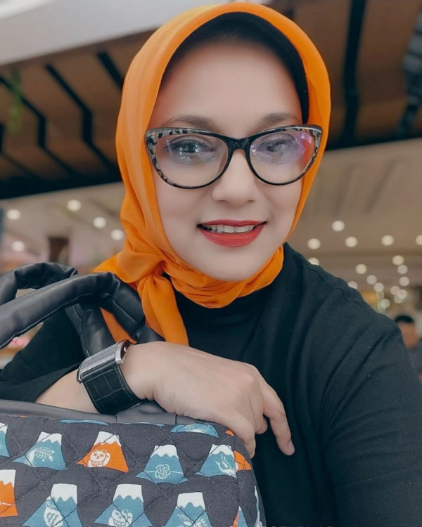 7 Artis Indonesia yang Kuliah sampai S3, Terbaru Ashanty Ingin Jadi Dosen