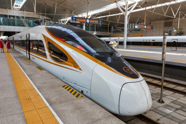 10 Kereta Tercepat di Dunia, Nomor 3 Digunakan Kereta Cepat Jakarta-Bandung