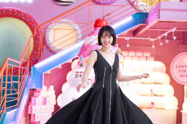 14 Harga Outfit Park Gyu-Young dalam Drakor Celebrity