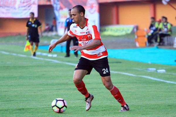6 Pencetak Hat-trick di Awal Musim Liga 1: Pemain Brasil Mendominasi!
