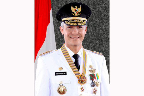 2 Jebolan Fakultas Hukum UGM yang Sukses Jabat Gubernur di Indonesia, Salah Satunya Capres 2024