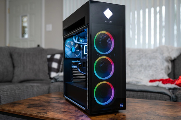 5 Rekomendasi PC Gaming Terbaik 2023