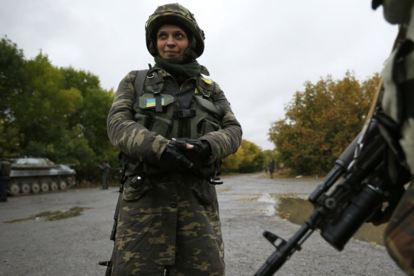 5 Keluhan Tentara Wanita Ukraina Melawan Prajurit Rusia di Medan Perang
