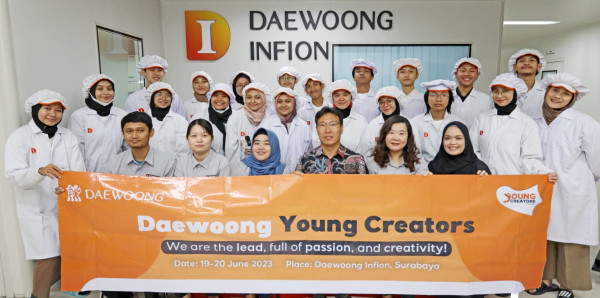 Memperkaya Inovasi Biofarmasi, DYC Mengamati Langsung Prosedur Standar GMP