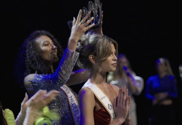5 Fakta Miss Belanda Berstatus Waria, Keturunan Maluku yang Jadi Korban Ujaran Kebencian