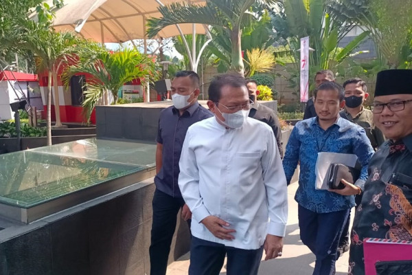 Kuasa Hukum Sekretaris MA Hasbi Hasan Hormati Penahanan Kliennya