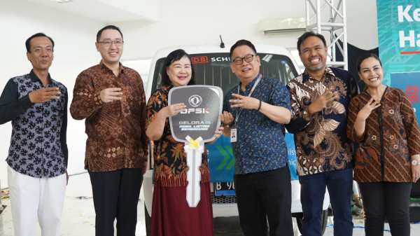 Hijaukan Indonesia, DB Schenker Pilih Kendaraan Logistik Listrik