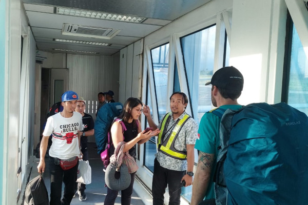 Pesawat Berhenti di Landasan dan Gagal Terbang, Penumpang Super Air Jet Rute Lombok-Jakarta Kecewa
