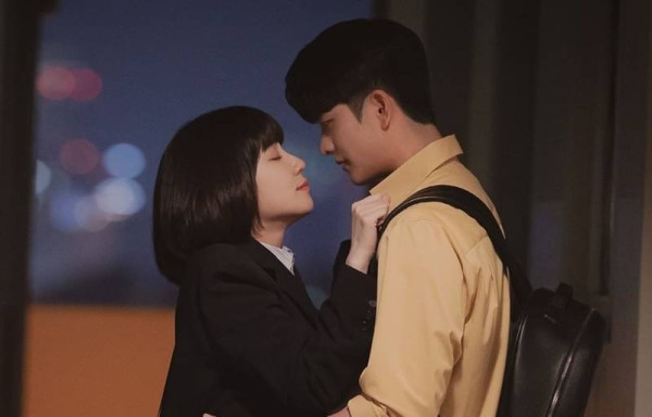 6 Drama Korea Komedi Romantis Paling Hype Sejak 2019 hingga 2023