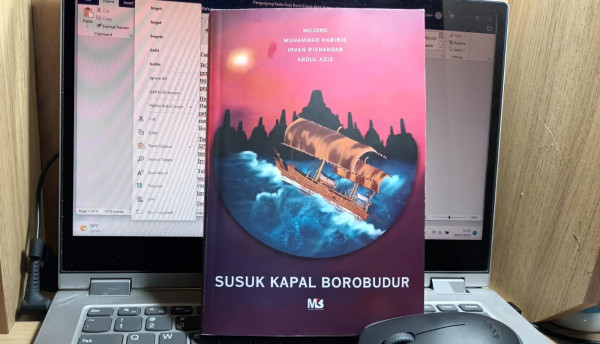 Gaya Asyik Kedai Kopi Bumi Citarik Menguliti Buku “Susuk Kapal Borobudur”
