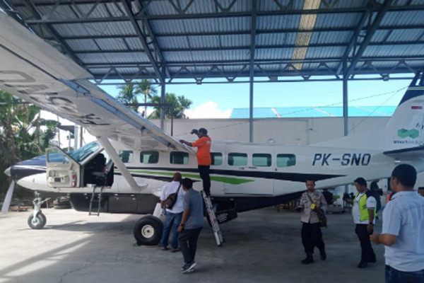 Pesawat Smart Aviation Diberondong Tembakan di Bandara Intan Jaya Akibatkan 4 Lubang di Sayap Kiri