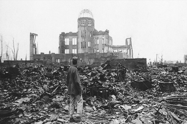 10 Fakta J. Robert Oppenheimer, Pengembang Bom Atom yang Menyesali Penemuannya