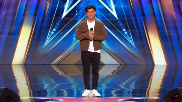 5 Potret Cakra Khan di America's Got Talent, Suara Seraknya Dipuji Juri Seksi