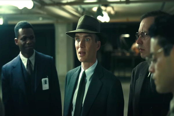 Review Film Oppenheimer: Bukan Tontonan untuk Semua Orang