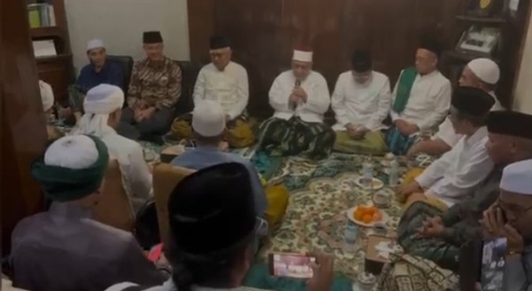 Ganjar Akui Dapat Banyak Petuah saat Silaturahmi dengan Masyayikh se-Indonesia