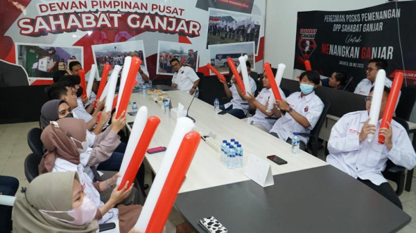 Mantapkan Strategi Pemenangan Pilpres, Relawan Resmi Bentuk Posko 34 Provinsi Sahabat Ganjar