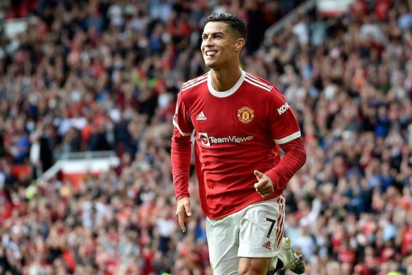 3 Megabintang Sepak Bola yang Mencetak Gol di Laga Debut
