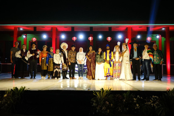 Semarak Folklore Performance di B-TIFF, Hiburan Sekaligus Wawasan bagi Masyarakat