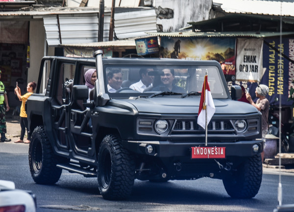 5 Fakta Generasi Terbaru Kendaraan Taktis Maung Pindad yang Dicoba Presiden Jokowi di Malang